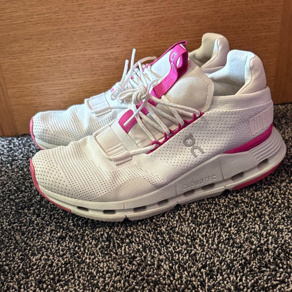 On Running Women's Sneakers in White and Pink size 8